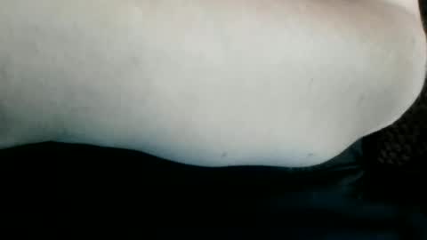 miztrezk online show from November 22, 2025, 8:08 pm