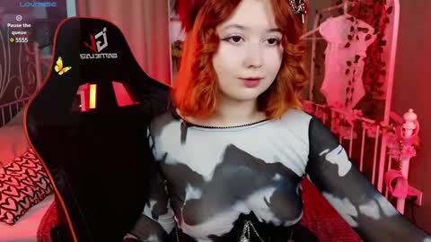 Mizuki online show from March 9, 2025, 5:55 am