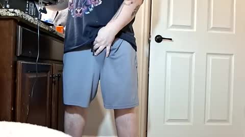 hoodyhoo online show from February 23, 2026, 7:06 am