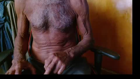 Mario jose online show from January 2, 2025, 10:01 pm