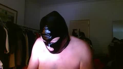 mk_biker online show from April 5, 2026, 5:21 pm