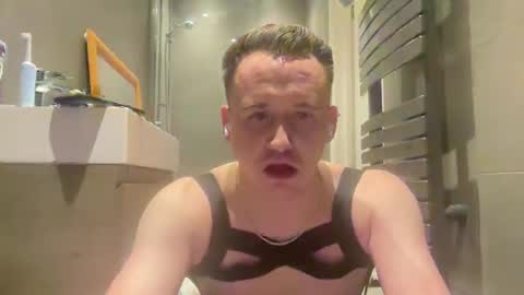 mkemp458 online show from February 9, 2025, 12:06 am