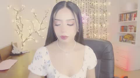 Alice online show from December 17, 2024, 9:49 pm