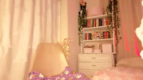 Alice online show from April 21, 2026, 2:51 am