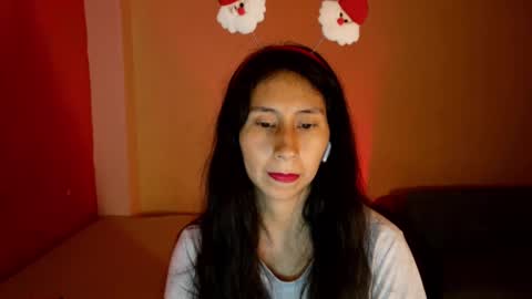 MoonLipson online show from December 18, 2024, 7:36 am