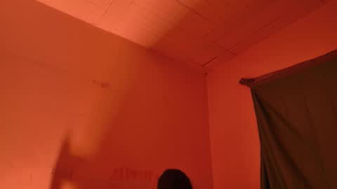 MoonLipson online show from March 27, 2026, 2:06 am