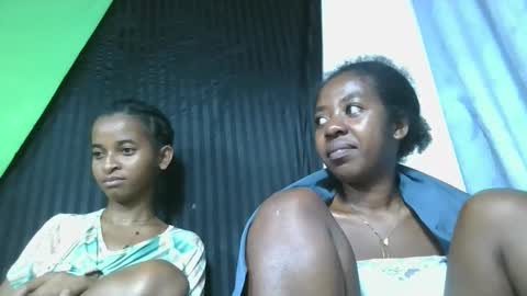 mmerela online show from March 1, 2026, 9:39 pm