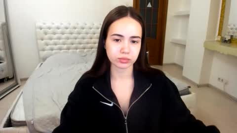 Beata online show from February 5, 2025, 8:46 pm