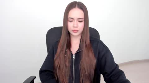 Beata online show from February 15, 2025, 2:33 pm