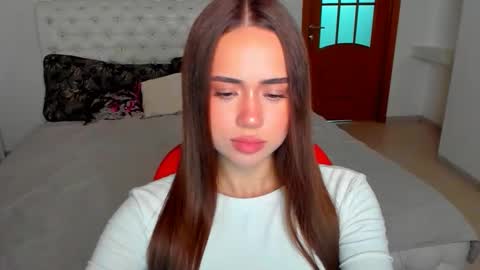 Beata online show from October 4, 2025, 5:33 pm