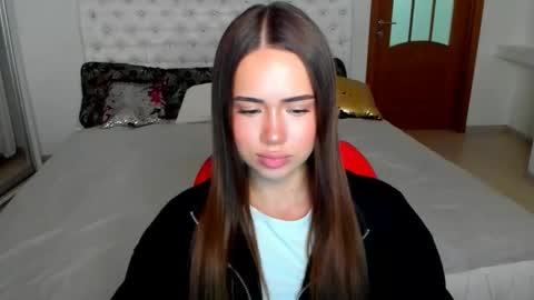 Beata online show from October 16, 2025, 3:57 pm