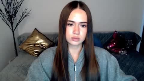 Beata online show from December 4, 2025, 7:00 pm