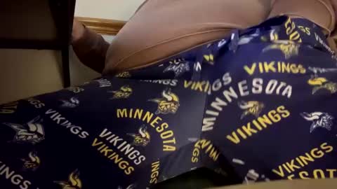 mnguy19726969 online show from October 8, 2025, 6:38 pm