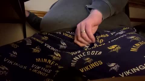 mnguy19726969 online show from December 22, 2025, 5:15 am