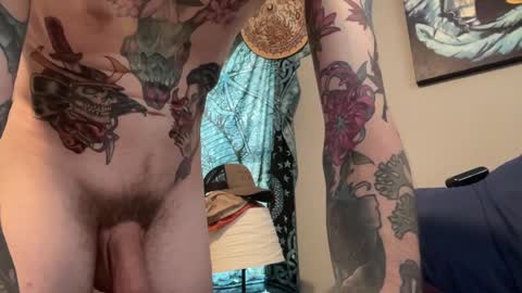 MNTuiLa online show from December 4, 2024, 5:55 pm