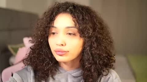 Ruxxx online show from February 18, 2025, 2:16 am