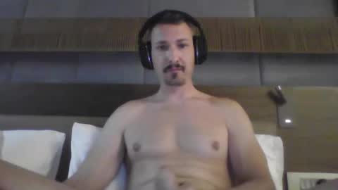 moaningalld online show from September 12, 2025, 6:24 am