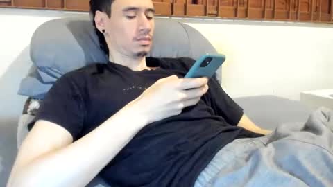 DigBreed online show from November 15, 2025, 8:55 am