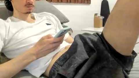 DigBreed online show from April 21, 2026, 10:45 pm