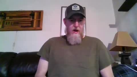 moeblick online show from January 2, 2025, 2:13 pm