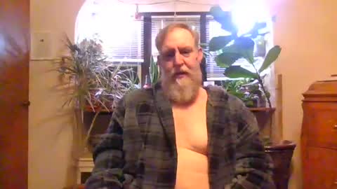 moeblick online show from October 29, 2025, 11:34 am