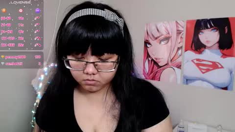 Molly online show from February 10, 2025, 6:42 am