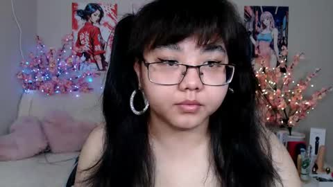 Snapshot of moertomlly chatting on April 27, 2026, 3:48 am Molly online show from April 27, 2026, 3:48 am