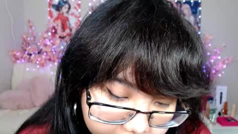 Snapshot of moertomlly chatting on May 9, 2026, 4:28 am Molly online show from May 9, 2026, 4:28 am