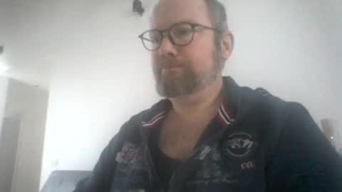 Snapshot of mofu781s chatting on December 4, 2024, 7:28 am mofu781s online show from December 4, 2024, 7:28 am