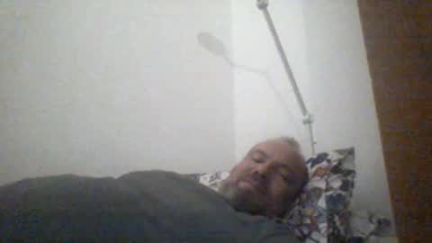 Snapshot of mofu781s chatting on March 4, 2025, 11:00 pm mofu781s online show from March 4, 2025, 11:00 pm