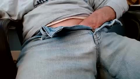 mohotr online show from October 7, 2025, 5:54 pm