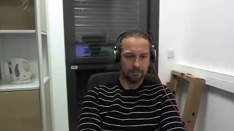 Julien online show from January 28, 2025, 3:46 pm