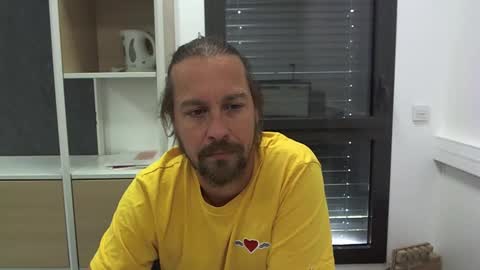 Julien online show from September 12, 2025, 12:38 pm