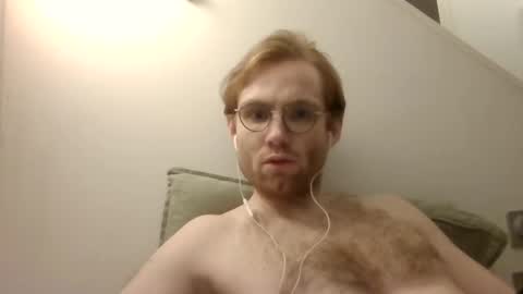 molliter online show from February 9, 2025, 2:17 am