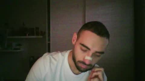 mollo20 online show from October 21, 2025, 1:12 pm