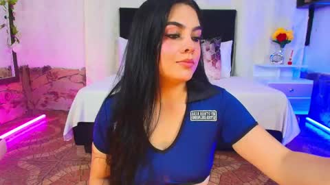 Snapshot of molly_bick chatting on May 6, 2026, 2:55 pm Molly Bick online show from May 6, 2026, 2:55 pm