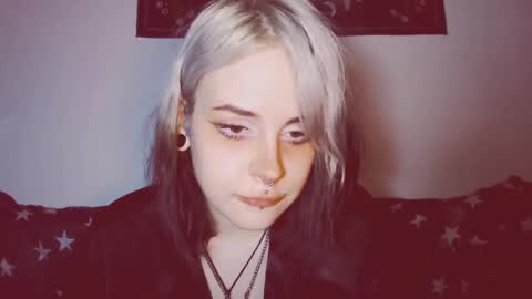 Molly Crow online show from February 27, 2025, 4:20 am