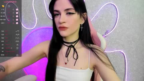 Snapshot of molly_crystall chatting on May 23, 2026, 3:01 am Molly - online show from May 23, 2026, 3:01 am