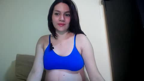 Molly online show from October 27, 2025, 6:23 pm