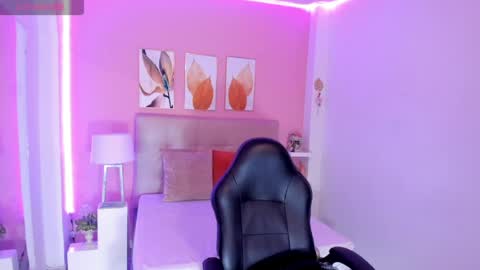    online show from April 9, 2026, 12:32 pm