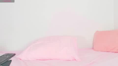 Snapshot of molly_hot778 chatting on February 19, 2026, 9:33 pm molly come and have fun online show from February 19, 2026, 9:33 pm