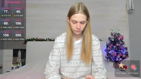 Molly Hunt online show from December 14, 2024, 3:40 am