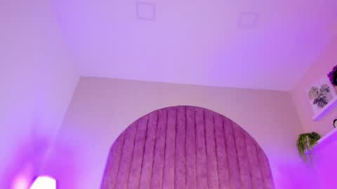 Molly Jackson online show from February 12, 2025, 3:16 pm