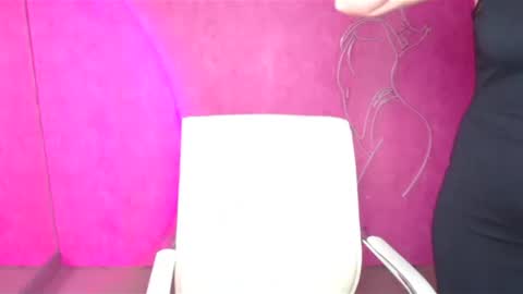 Molly online show from December 21, 2024, 10:06 am