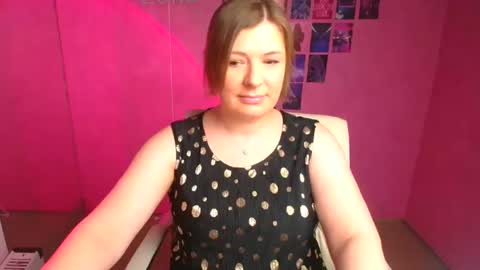 Molly online show from March 4, 2026, 1:06 pm