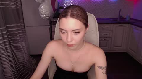 molly_wheel online show from February 8, 2025, 11:44 am