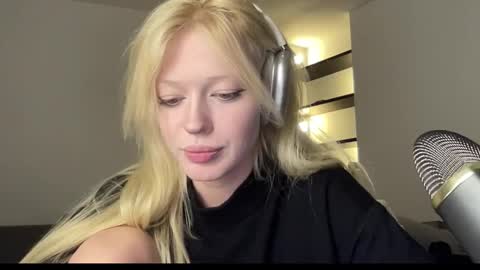 Goddess Katherine online show from November 7, 2025, 6:30 pm