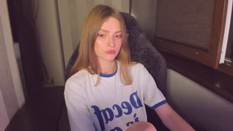 Snapshot of mollydangerous chatting on July 28, 2026, 6:31 pm Taisha online show from July 28, 2026, 6:31 pm