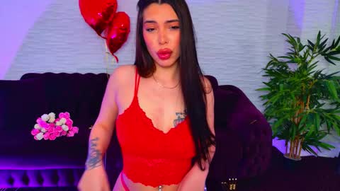 Julia online show from February 16, 2026, 9:11 pm