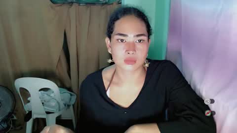 mollygrandexx69 online show from March 4, 2026, 6:25 pm